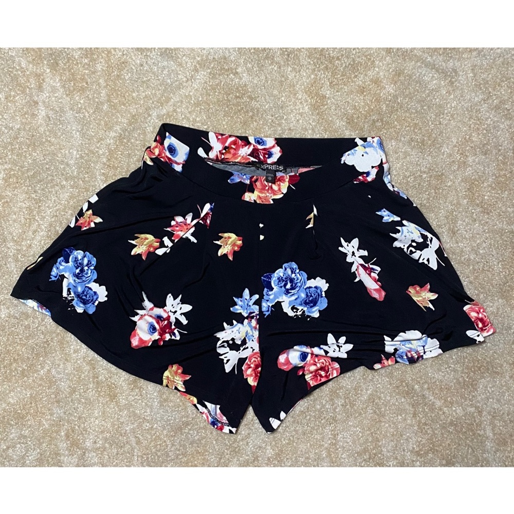 Express pull-on floral shorts XS